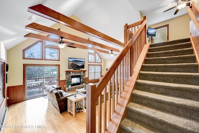 STR Opportunity! Approx 100k in revenues. Warm, inviting, and on Split Rock Resort and Country Club in Pennsylvania - for sale on GolfHomes.com, golf home, golf lot