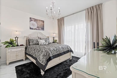 This is perfect house for entertaining. This beautifully on Glenlakes Golf Club in Alabama - for sale on GolfHomes.com, golf home, golf lot