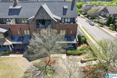 ROSS BRIDGE!!! This spacious 3 story townhome END unit has 4BD/3 on Ross Bridge Golf Resort in Alabama - for sale on GolfHomes.com, golf home, golf lot