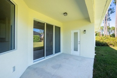 Beautiful 4-bedroom, 3-bathroom home on an oversized lot in on The Grand Club Cypress Course in Florida - for sale on GolfHomes.com, golf home, golf lot