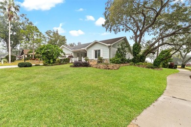 Beautifully maintained 2 bedroom, 2 bath, 2 car garage home on on Timber Pines Golf Course in Florida - for sale on GolfHomes.com, golf home, golf lot