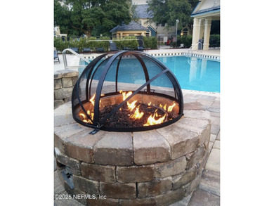 Freshly renovated with new tankless water heater, windows on Windsor Parke Golf Club in Florida - for sale on GolfHomes.com, golf home, golf lot