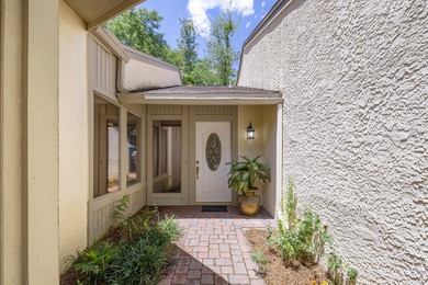 Enjoy the option of membership to Bluewater Bay's vast amenities on Golf Club at Bluewater Bay Resort in Florida - for sale on GolfHomes.com, golf home, golf lot