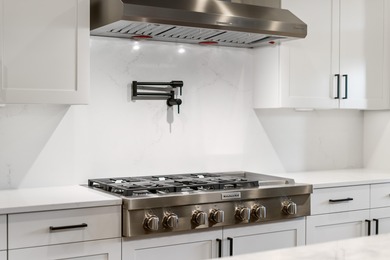 Stunning brand new single-level home located in one of Eagle on Eagle Crest Golf Resort - Resort Course in Oregon - for sale on GolfHomes.com, golf home, golf lot