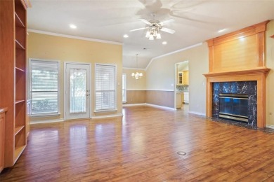Welcome to this spacious 3 bedroom 2.1 bath 2 car garage in on The Club At Runaway Bay in Texas - for sale on GolfHomes.com, golf home, golf lot