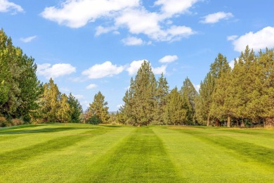 Stunning brand new single-level home located in one of Eagle on Eagle Crest Golf Resort - Resort Course in Oregon - for sale on GolfHomes.com, golf home, golf lot
