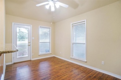 Welcome to this spacious 3 bedroom 2.1 bath 2 car garage in on The Club At Runaway Bay in Texas - for sale on GolfHomes.com, golf home, golf lot