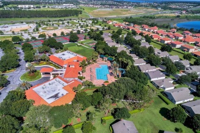 Under contract-accepting backup offers. One or more photo(s) has on Kings Ridge Golf Club in Florida - for sale on GolfHomes.com, golf home, golf lot