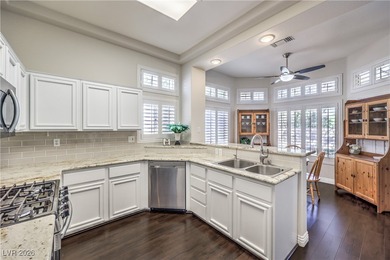 Beautifully updated townhome in Sun City Summerlin! This on Eagle Crest Golf Club in Nevada - for sale on GolfHomes.com, golf home, golf lot