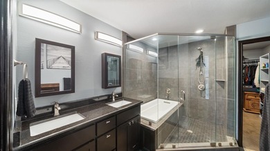 Come Look at this one, major price REDUCTION.  You want privacy on Indian Oaks Golf Club in Texas - for sale on GolfHomes.com, golf home, golf lot