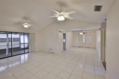 GREAT INVESTMENT OPPORTUNITY - FIXER UPPER IN SUN CITY CENTER! on Caloosa Greens Executive Golf Course in Florida - for sale on GolfHomes.com, golf home, golf lot