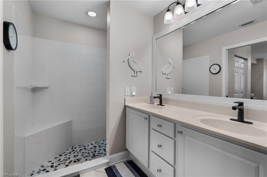 GOLF & LAKE VIEWS - UPDATED INTERIOR - BUNDLED GOLF MEMBERSHIP on Forest Glen Golf and Country Club in Florida - for sale on GolfHomes.com, golf home, golf lot