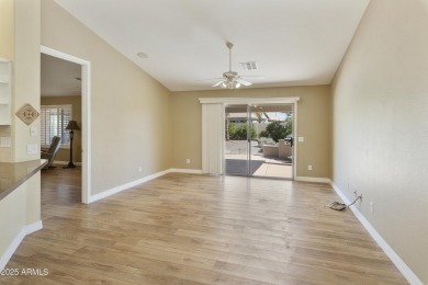 Welcome home to this bright and beautiful 3 bedroom 2 bath on Sun Lakes Country Club in Arizona - for sale on GolfHomes.com, golf home, golf lot