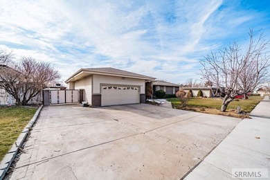 This exceptional property blends comfort, functionality, and on  in ID - for sale on GolfHomes.com, golf home, golf lot