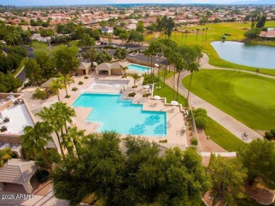 Welcome home to this bright and beautiful 3 bedroom 2 bath on Sun Lakes Country Club in Arizona - for sale on GolfHomes.com, golf home, golf lot