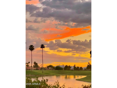 Welcome home to this bright and beautiful 3 bedroom 2 bath on Sun Lakes Country Club in Arizona - for sale on GolfHomes.com, golf home, golf lot