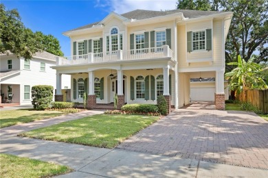 Welcome to 2714 W. Jetton Avenue -- an elegant on Palma Ceia Golf and Country Club in Florida - for sale on GolfHomes.com, golf home, golf lot