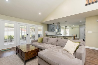 Beautifully renovated, move-in ready 3BR/2.5BA two-story home on Carrollwood Country Club in Florida - for sale on GolfHomes.com, golf home, golf lot