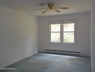 Beautiful 2-Bedroom, 2-Bath Home in Lions Head South 55+ on Lions Head Country Club in New Jersey - for sale on GolfHomes.com, golf home, golf lot
