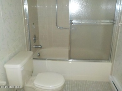 Beautiful 2-Bedroom, 2-Bath Home in Lions Head South 55+ on Lions Head Country Club in New Jersey - for sale on GolfHomes.com, golf home, golf lot