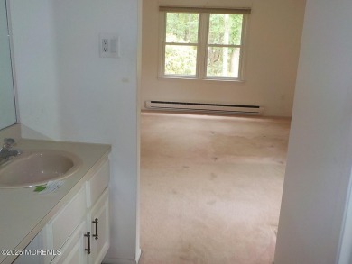 Beautiful 2-Bedroom, 2-Bath Home in Lions Head South 55+ on Lions Head Country Club in New Jersey - for sale on GolfHomes.com, golf home, golf lot