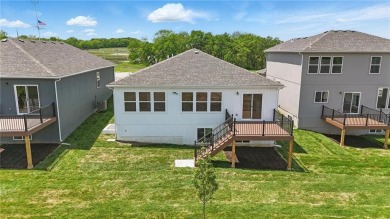 This bright and comfortable three-bedroom, two-bathroom ranch on Golf Club of Creekmoor in Missouri - for sale on GolfHomes.com, golf home, golf lot