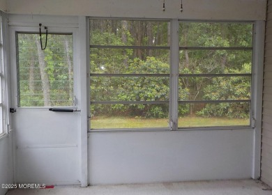 Beautiful 2-Bedroom, 2-Bath Home in Lions Head South 55+ on Lions Head Country Club in New Jersey - for sale on GolfHomes.com, golf home, golf lot