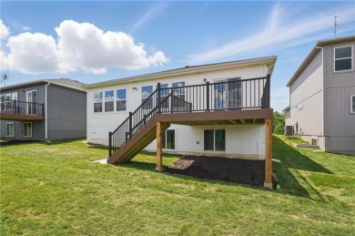 This bright and comfortable three-bedroom, two-bathroom ranch on Golf Club of Creekmoor in Missouri - for sale on GolfHomes.com, golf home, golf lot