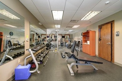 This bright and comfortable three-bedroom, two-bathroom ranch on Golf Club of Creekmoor in Missouri - for sale on GolfHomes.com, golf home, golf lot