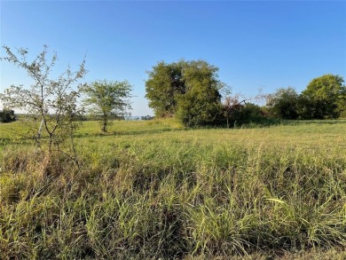 Ready for a new life out in the country with water views? Quiet on Lone Oak Golf Club in Texas - for sale on GolfHomes.com, golf home, golf lot