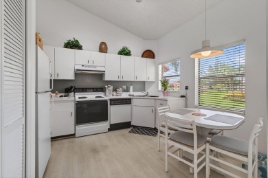 PRICED TO SELL ASAP ! This 2 bedroom unit with vaulted ceilings on The Links At Boynton Beach - The Family Course in Florida - for sale on GolfHomes.com, golf home, golf lot