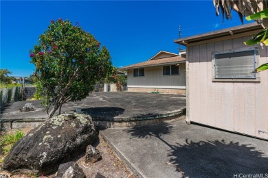 Come home and relax in this well-maintained Moanalua Valley on Moanalua Golf Club in Hawaii - for sale on GolfHomes.com, golf home, golf lot
