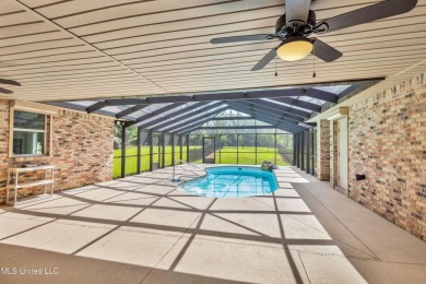 RELISTED WITH A WHOLE NEW LOOK !Located in the highly sought on Diamondhead Country Club in Mississippi - for sale on GolfHomes.com, golf home, golf lot