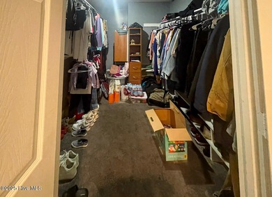 ***SELLER PAID CONCESSION OF $10,000 TO BUYER. If you're looking on Northgreen Country Club in North Carolina - for sale on GolfHomes.com, golf home, golf lot