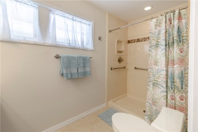 PHENOMENAL Country Club Pointe property with exceptional golf on Vero Beach Country Club in Florida - for sale on GolfHomes.com, golf home, golf lot