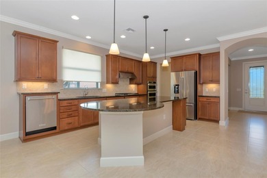 Under contract-accepting backup offers. This lightly lived-in on Ritz-Carlton Members Golf Club in Florida - for sale on GolfHomes.com, golf home, golf lot