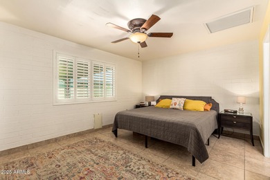 Huge lot. Swimming pool. Beautifully landscaped with grass. This on Sun City Country Club in Arizona - for sale on GolfHomes.com, golf home, golf lot