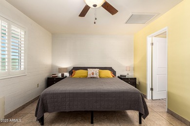 Huge lot. Swimming pool. Beautifully landscaped with grass. This on Sun City Country Club in Arizona - for sale on GolfHomes.com, golf home, golf lot