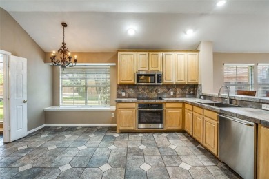 Limited-time October Incentives: $10k towards seller concessions on Stewart Peninsula Golf Course in Texas - for sale on GolfHomes.com, golf home, golf lot