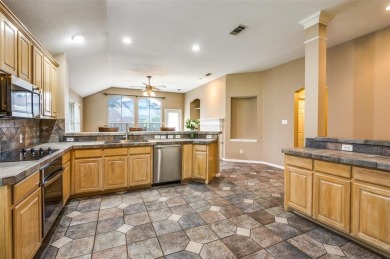Limited-time October Incentives: $10k towards seller concessions on Stewart Peninsula Golf Course in Texas - for sale on GolfHomes.com, golf home, golf lot