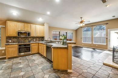 Limited-time October Incentives: $10k towards seller concessions on Stewart Peninsula Golf Course in Texas - for sale on GolfHomes.com, golf home, golf lot