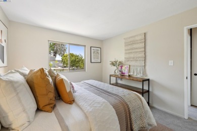 Live like you're on vacation in this completely upgraded 4BD/2 on Chuck Corica Golf Complex in California - for sale on GolfHomes.com, golf home, golf lot