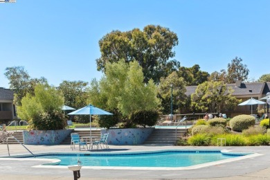Live like you're on vacation in this completely upgraded 4BD/2 on Chuck Corica Golf Complex in California - for sale on GolfHomes.com, golf home, golf lot
