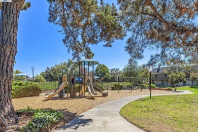 Live like you're on vacation in this completely upgraded 4BD/2 on Chuck Corica Golf Complex in California - for sale on GolfHomes.com, golf home, golf lot