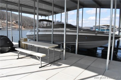 MOTIVATED SELLER.....HOME IN HORSESHOE BEND HAS POTENTIAL TO BE on Seasons Ridge At Four Seasons in Missouri - for sale on GolfHomes.com, golf home, golf lot