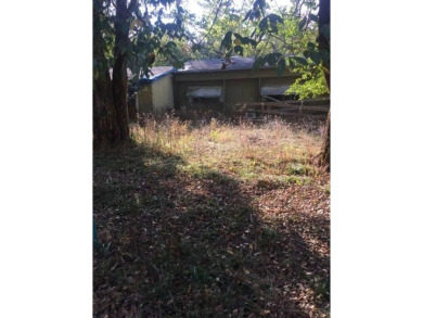 Selling as is, 1972 manufactured home. Home has 2 bedrooms and 1 on Sugar Valley Lakes Golf Course in Kansas - for sale on GolfHomes.com, golf home, golf lot