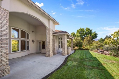 Tucked behind the gates of the prestigious Island Pointe on Rogue Valley Country Club in Oregon - for sale on GolfHomes.com, golf home, golf lot