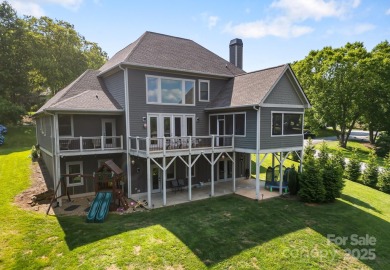 Welcome to an extraordinary home of space, light and luxury in on High Vista Country Club in North Carolina - for sale on GolfHomes.com, golf home, golf lot
