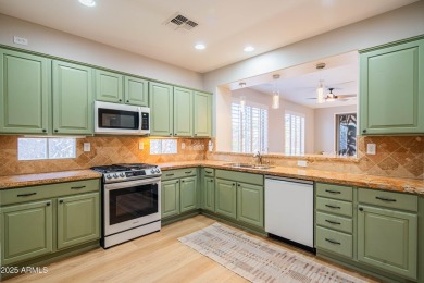 Guard-gated Anthem Country Club, Move-in ready home with on Anthem Golf and Country Club  in Arizona - for sale on GolfHomes.com, golf home, golf lot
