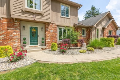 Welcome to this beautifully crafted 4-bedroom, 3.5-bathroom on Dyes Walk Golf Course in Indiana - for sale on GolfHomes.com, golf home, golf lot